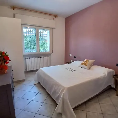 Cv005 - Nuovo Bilocale Con Aria Condizionata Τσέρβια